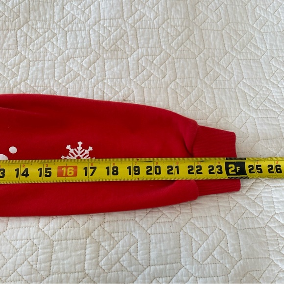 Krew District Authentic graphic print Christmas Holiday cozy red sweatshirt S - Picture 8 of 13